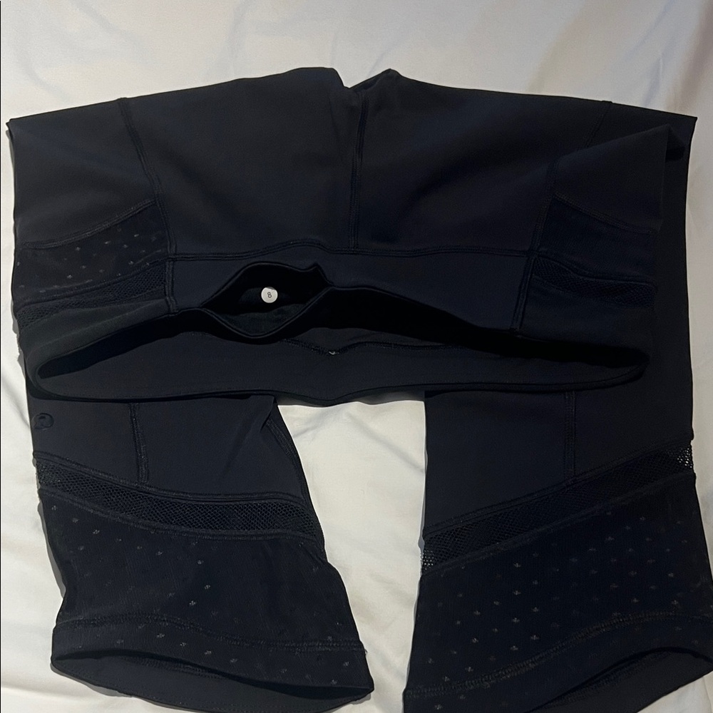 lululemon athletica Black Women's cropped